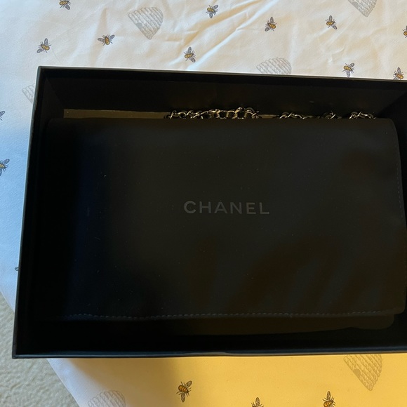 NWT Chanel Black Wallet on Chain - Picture 8 of 10